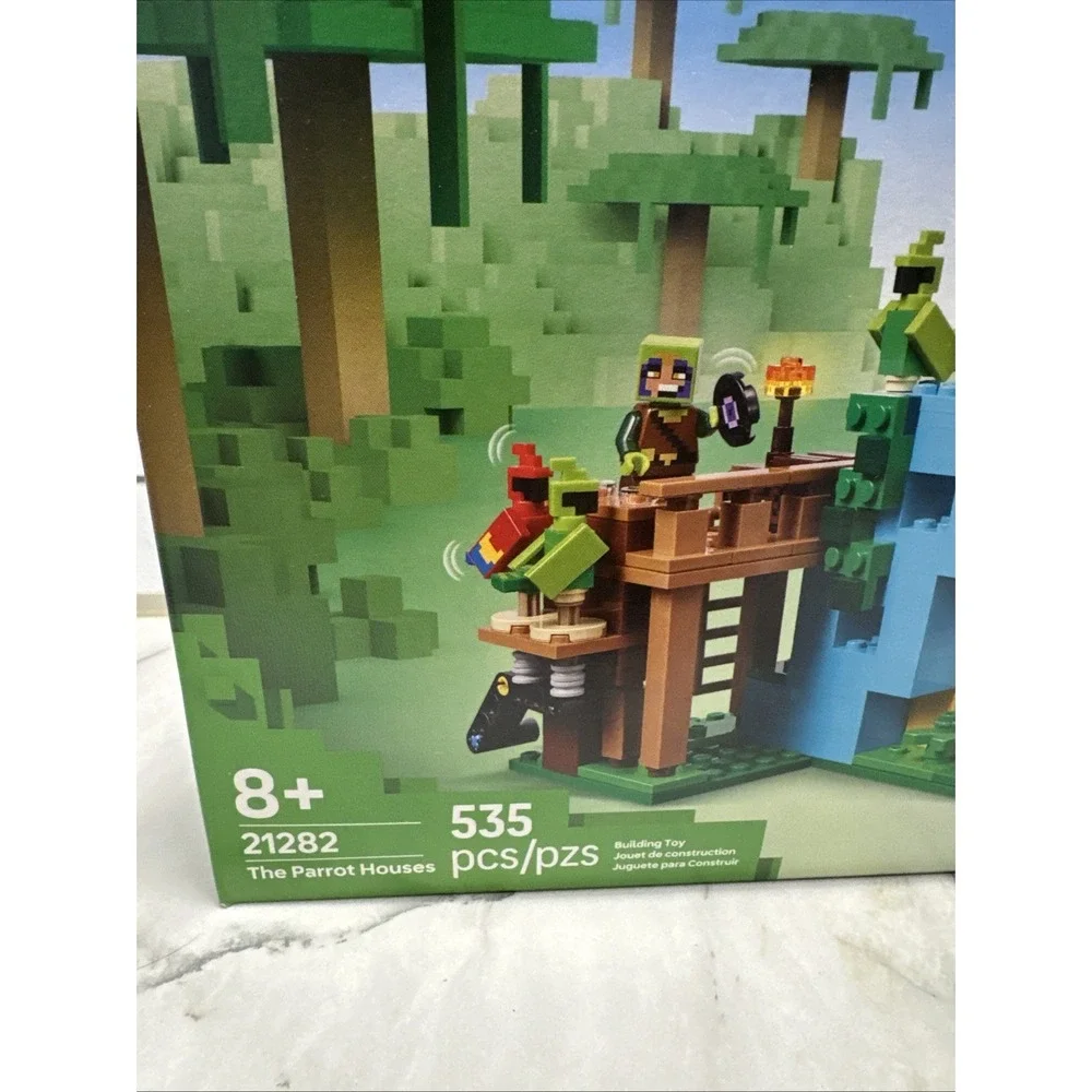 LEGO Minecraft Parrot Houses 21282 Toy 535PCS Jungle Building Set Gift